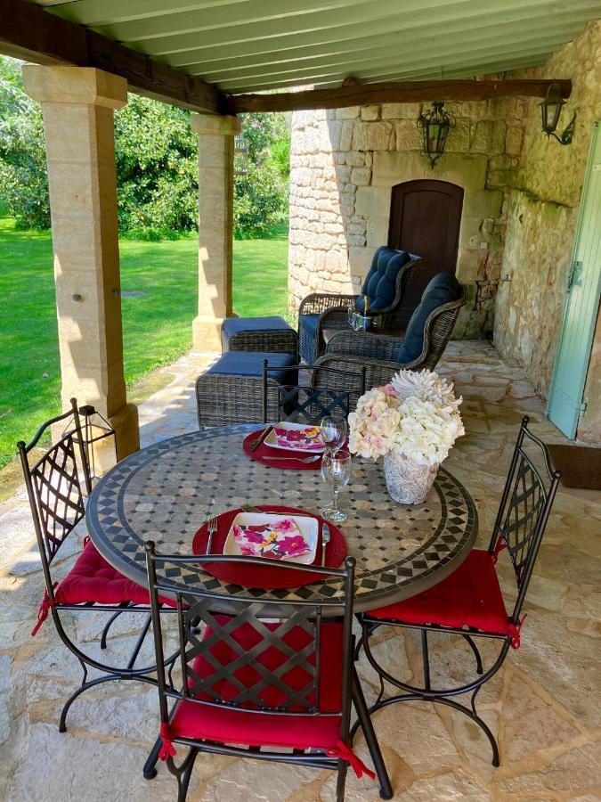Le Petit Chateau - Adults Only Property Ле-Бюг Экстерьер фото