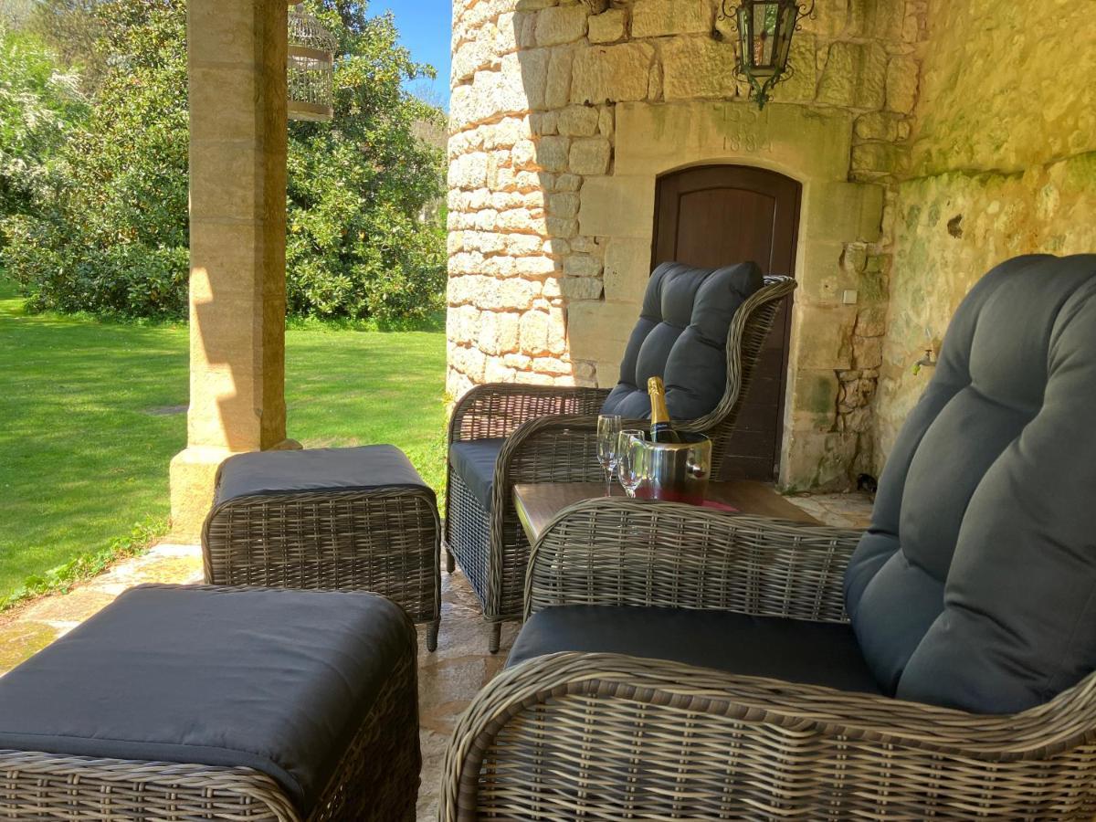 Le Petit Chateau - Adults Only Property Ле-Бюг Экстерьер фото